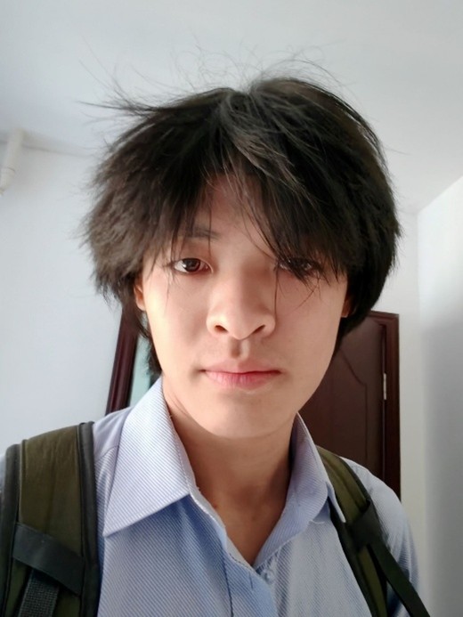 2025P3. ZHUO Hangyu  Vice President for Finance China M1 Student